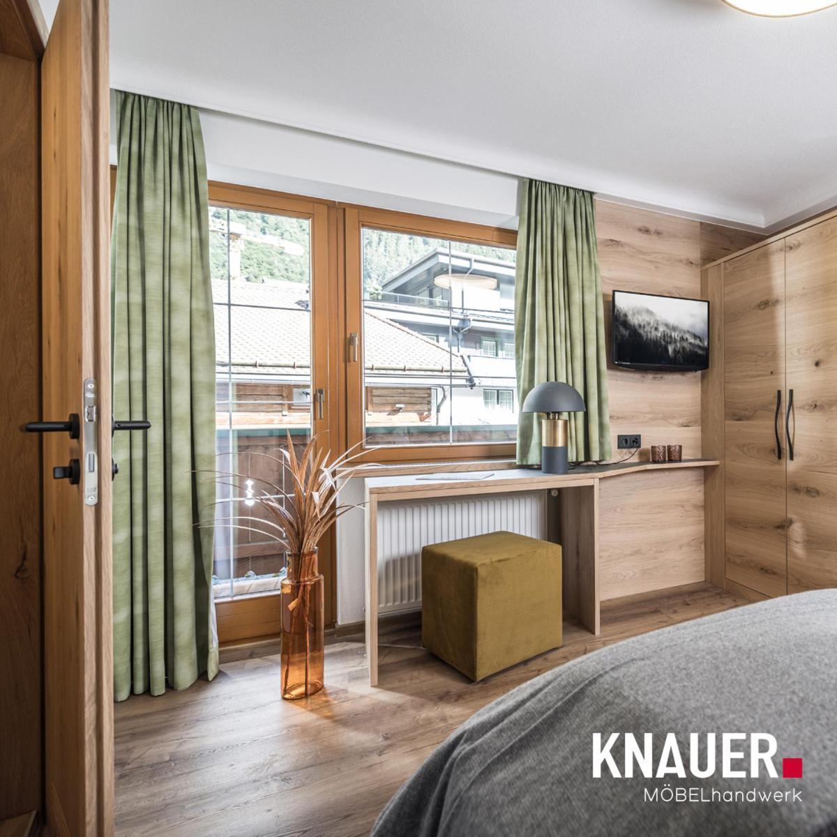 Hotel-Garni Pramstraller Mayrhofen Bagian luar foto